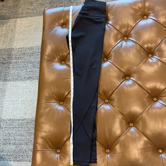 Lululemon size 4 black leggings, rulu 28 “ - Picture 2 of 3